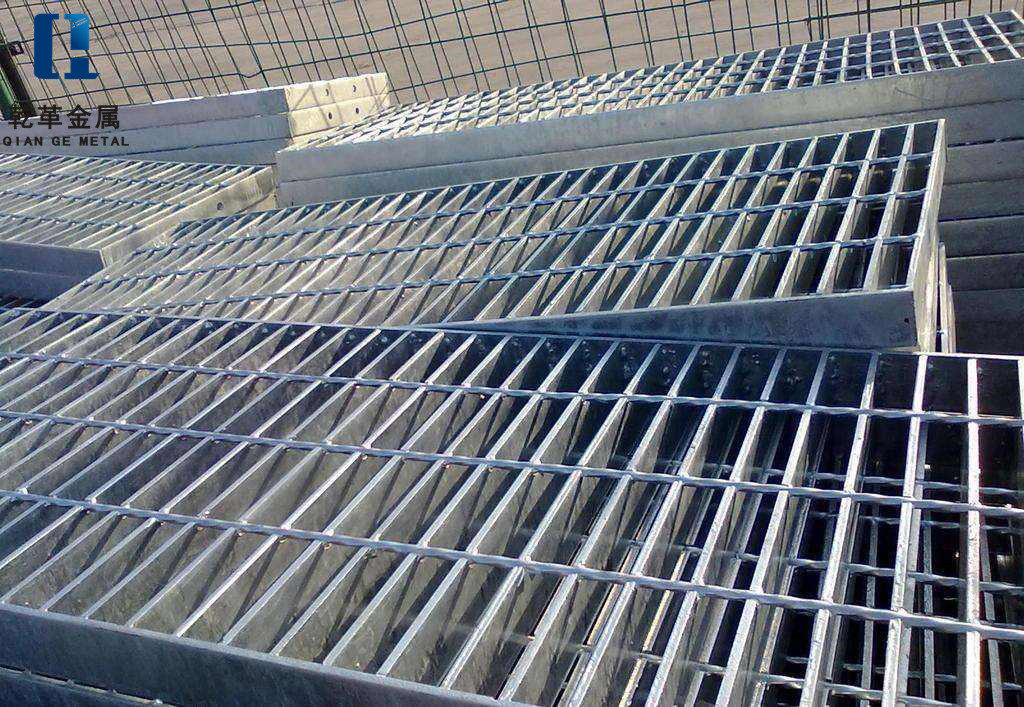 熱鍍鋅鋼格板-04 熱鍍鋅鋼格板-04