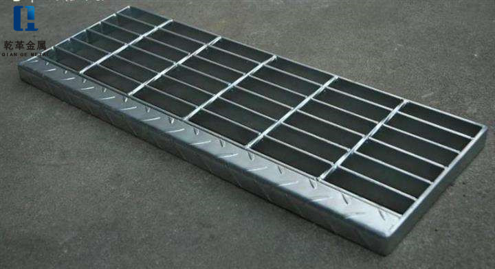 踏步板-03  踏步板-03